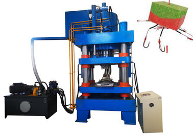 Simple Adjustment Hydraulic Briquette Press Machine For Powder Forming Process